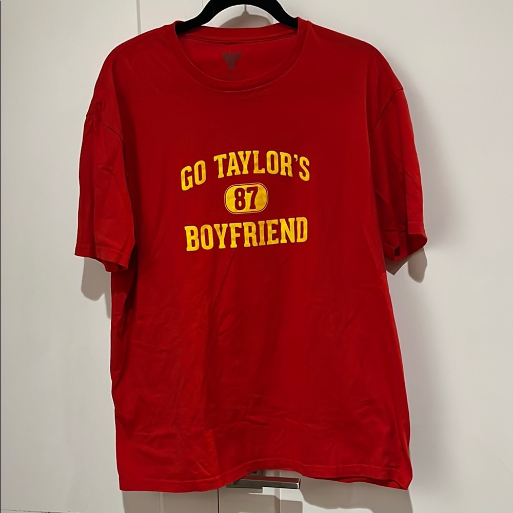 Women’s Red XL #87 Taylor Swift Shirt